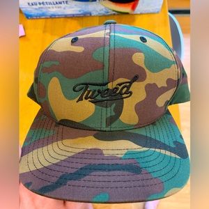 Tweed, camo baseball cap.